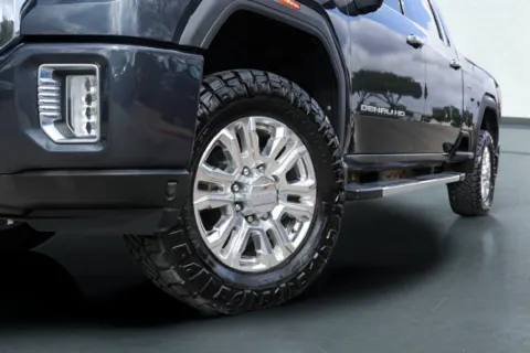 More photos of 2022 GMC Sierra 2500 HD Denali at Covert Buick GMC, TX