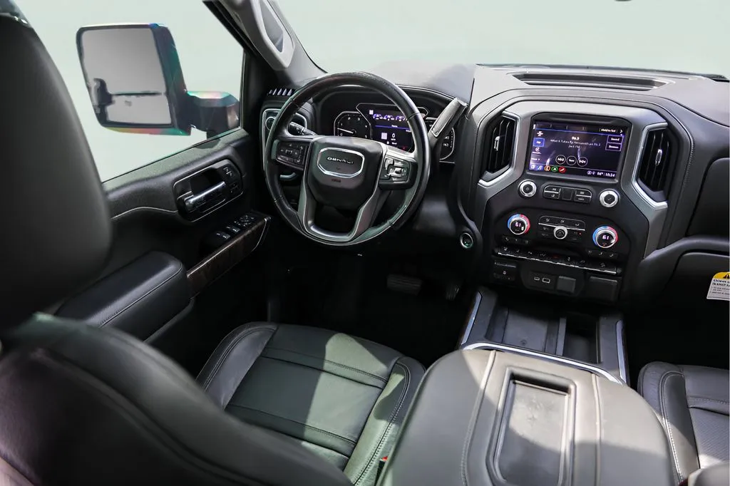 GMC Sierra photo 28