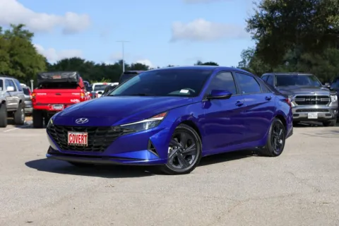 Photos of 2022 Hyundai Elantra SEL for sale in Austin, TX at Covert Buick GMC