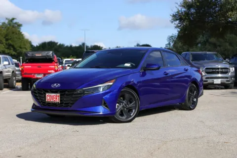 Blue 2022 Hyundai Elantra SEL for sale in Austin, TX