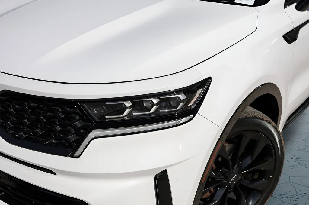 Kia Sorento photo 3