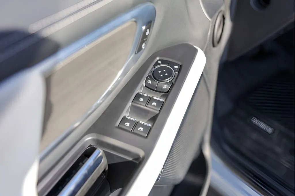 Ford Expedition photo 22