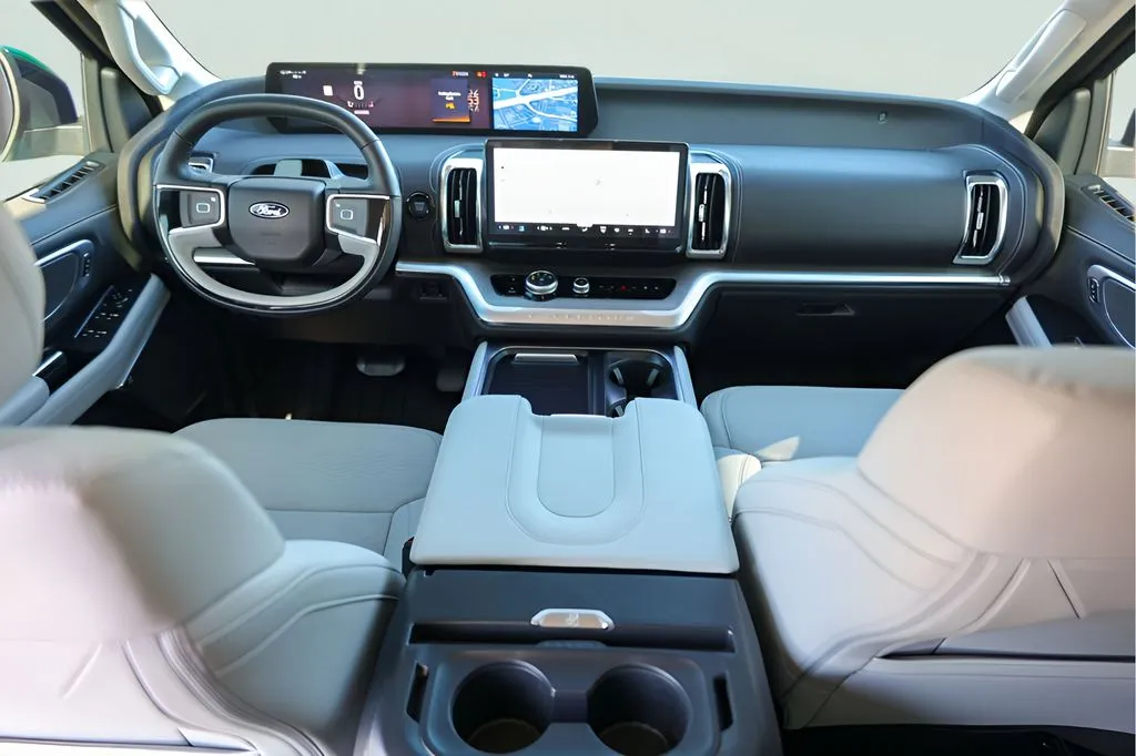 Ford Expedition photo 26