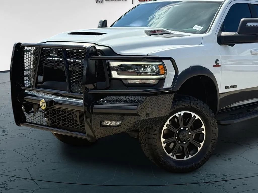 Ram 2500 photo 2