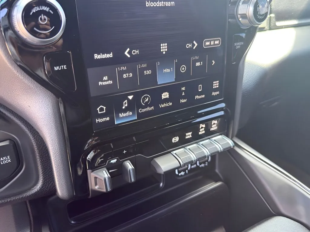 Ram 2500 photo 18