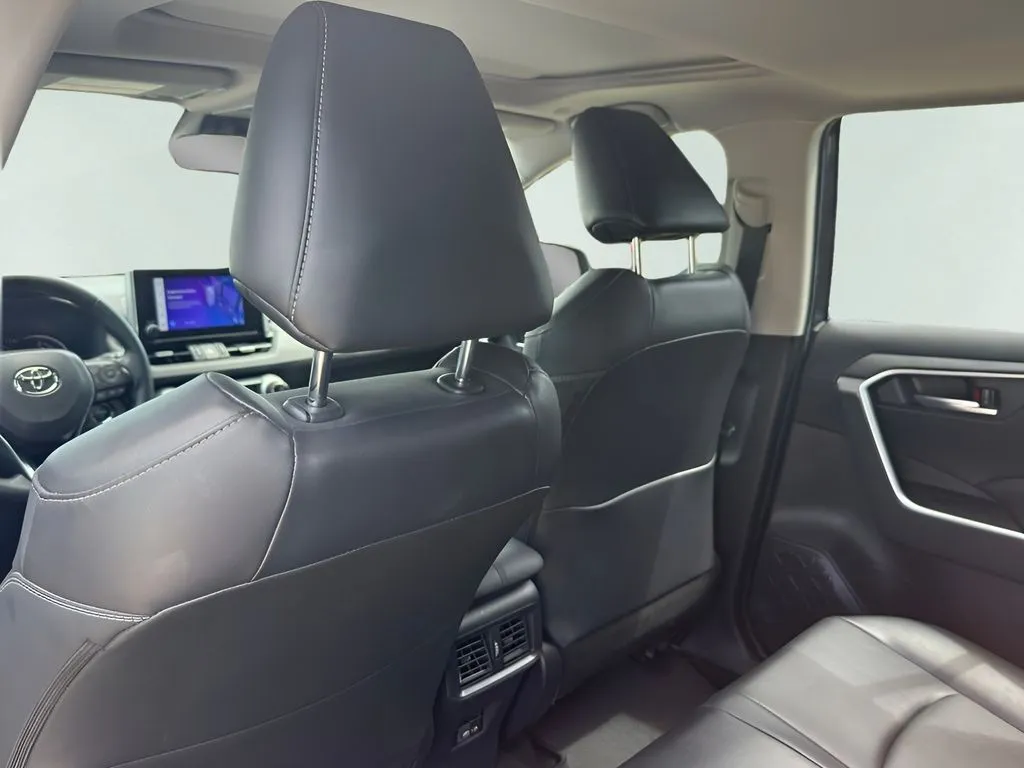 Toyota RAV4 photo 28
