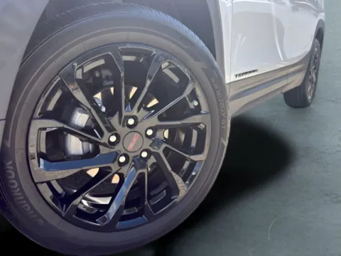 More photos of 2024 GMC Terrain SLE at Covert Buick GMC, TX
