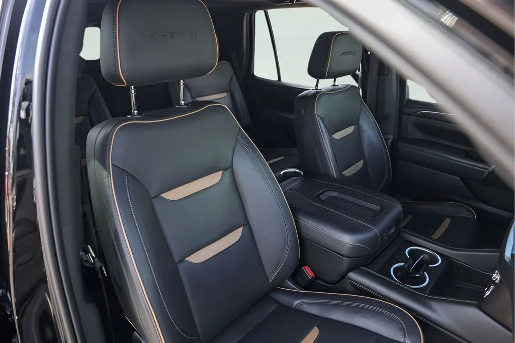 GMC Yukon photo 35