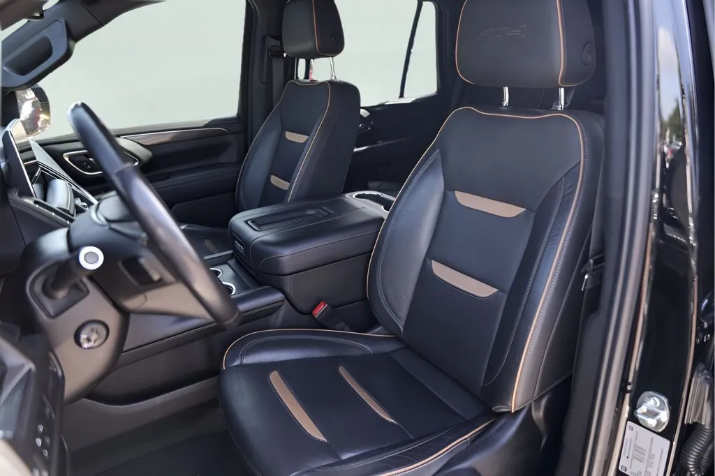 GMC Yukon photo 10