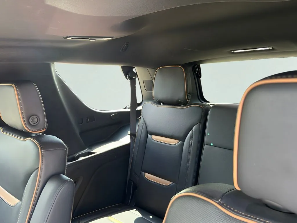 GMC Yukon photo 28
