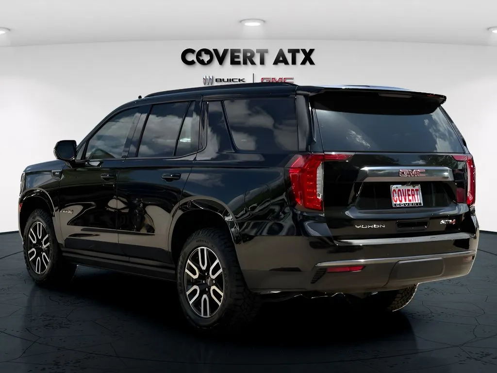 GMC Yukon photo 9