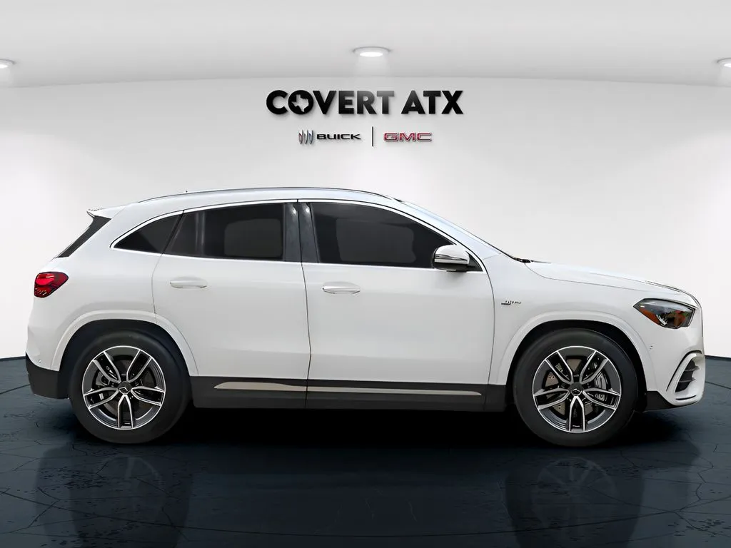 Mercedes-Benz GLA photo 5