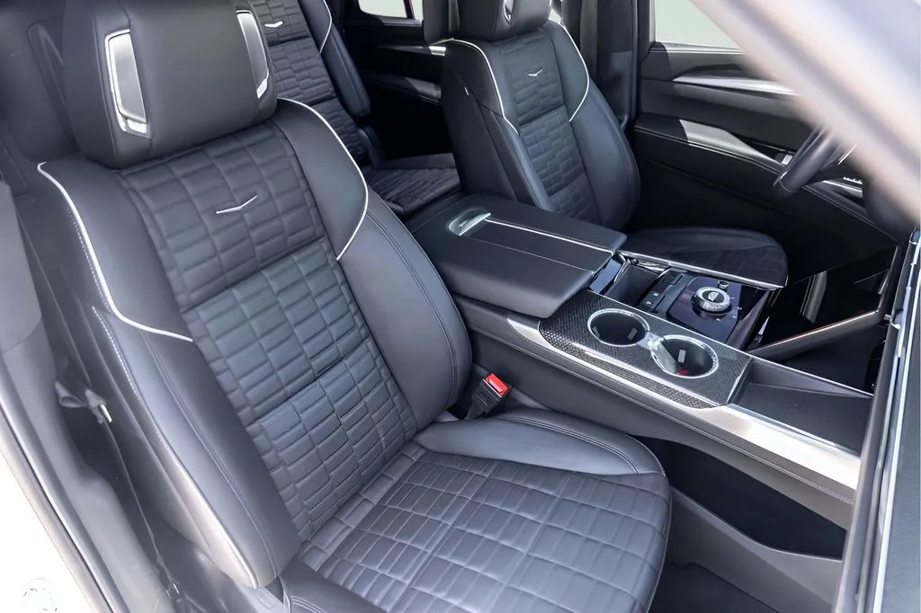 Cadillac Escalade photo 33