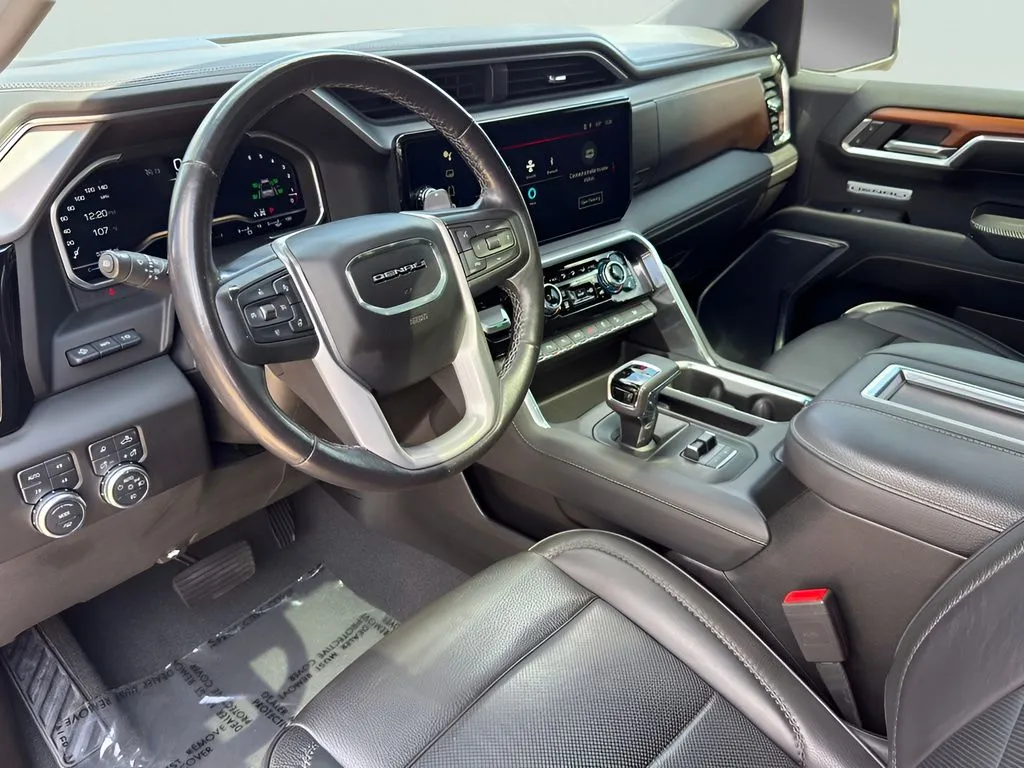 GMC Sierra photo 6