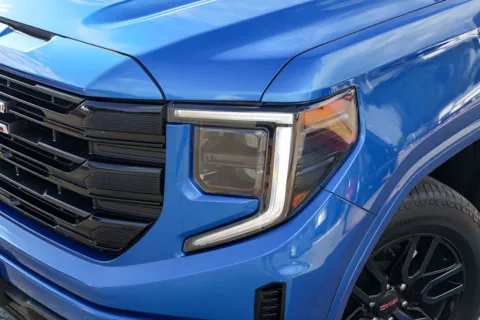 Another view of 2022 GMC Sierra 1500 Elevation for sale in Austin, TX at Covert Buick GMC