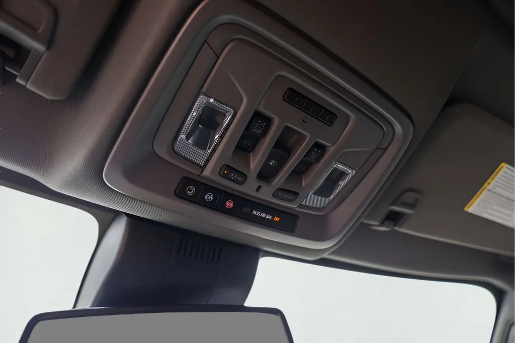 GMC Sierra photo 23