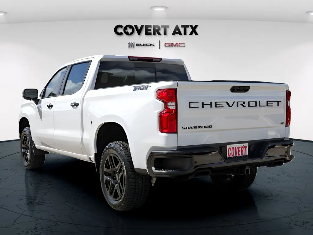 Chevrolet Silverado photo 6