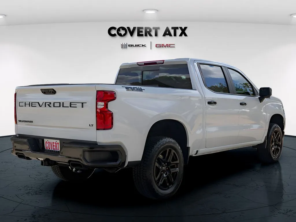 Chevrolet Silverado photo 7