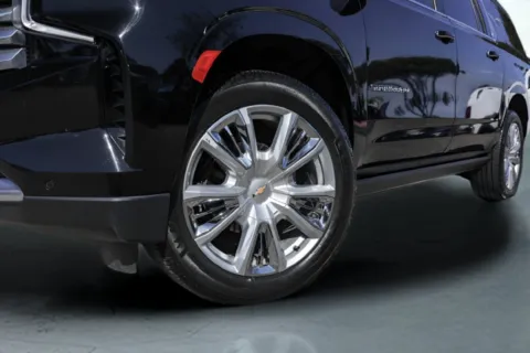 More photos of 2024 Chevrolet Suburban High Country at Covert Buick GMC, TX