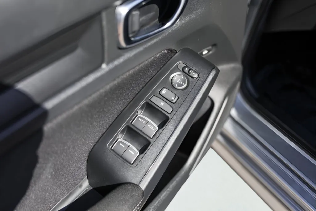 Honda Civic photo 24