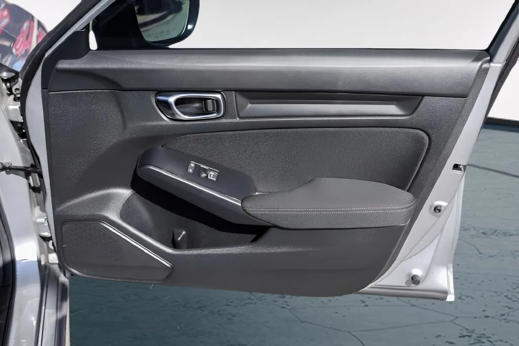 Honda Civic photo 30