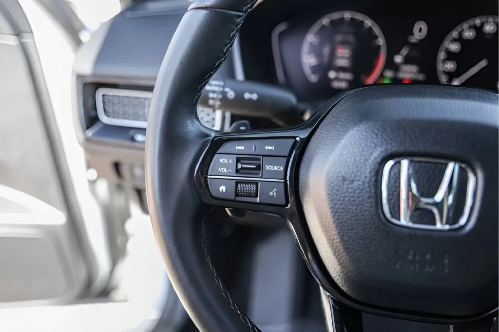 Honda Civic photo 17