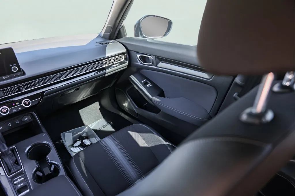 Honda Civic photo 29