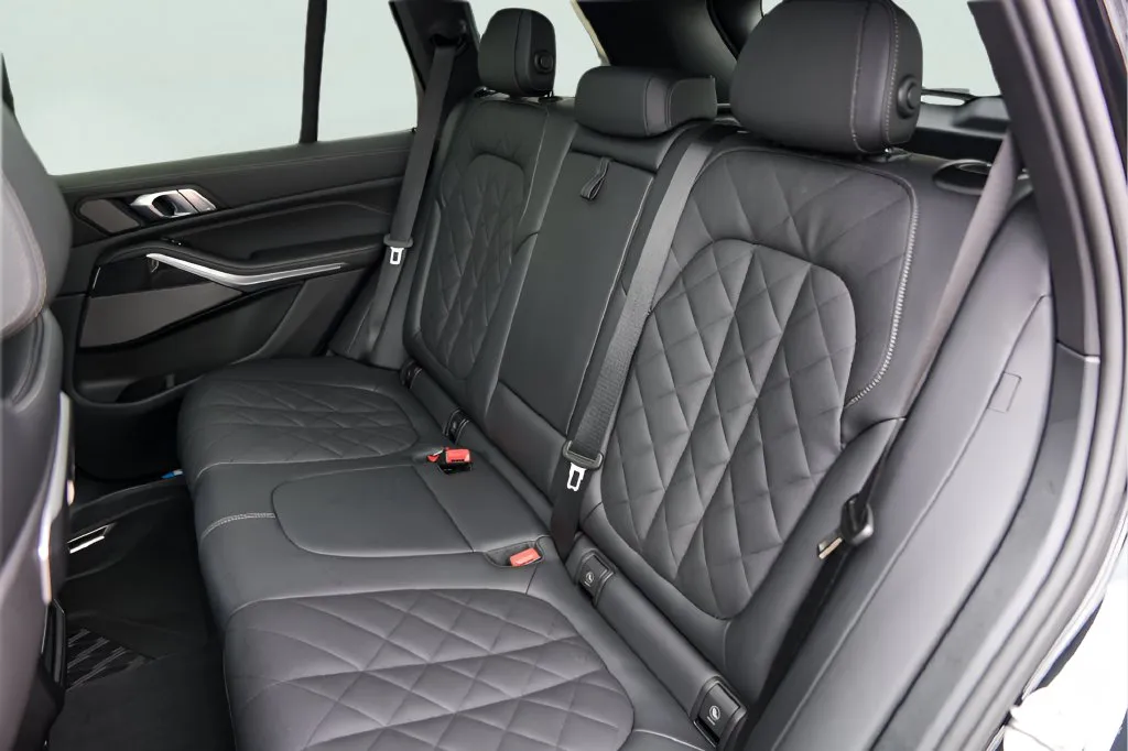 BMW X5 photo 24