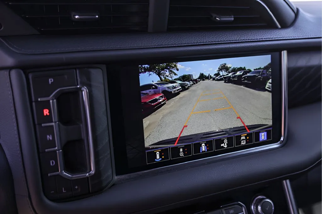 GMC Yukon XL photo 19