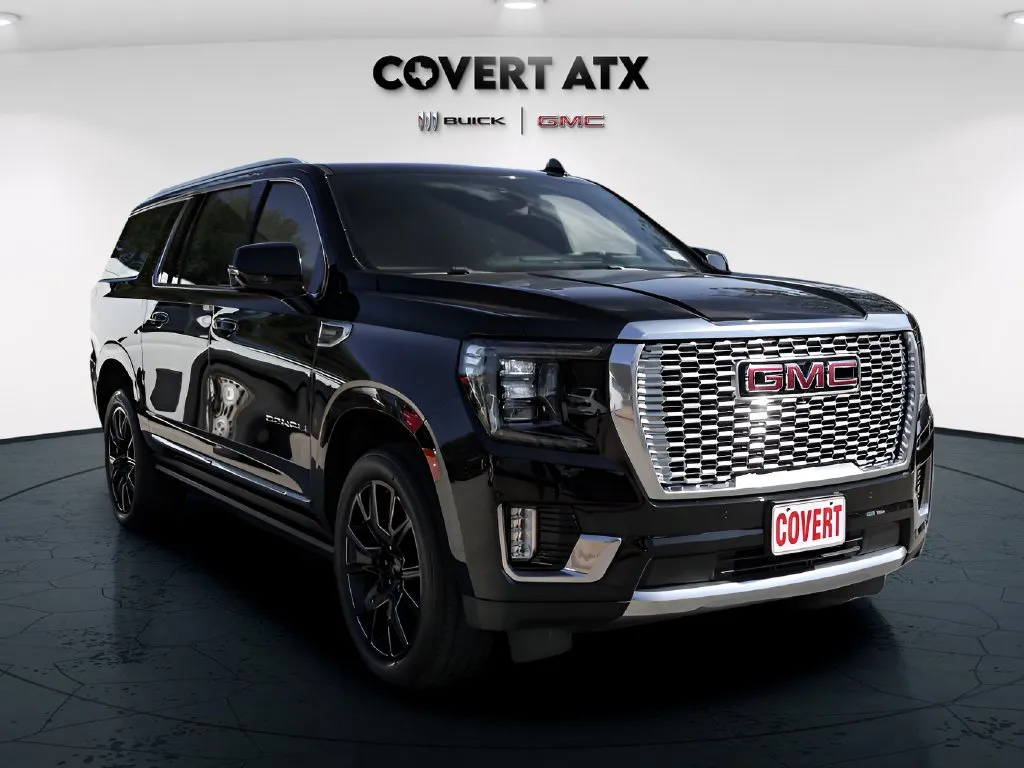 GMC Yukon XL photo 8