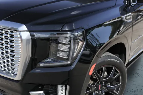 Another view of 2023 GMC Yukon XL Denali for sale in Austin, TX at Covert Buick GMC