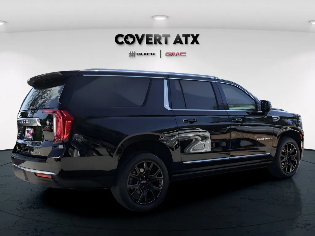 GMC Yukon XL photo 6