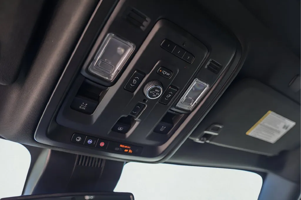 GMC Yukon XL photo 23