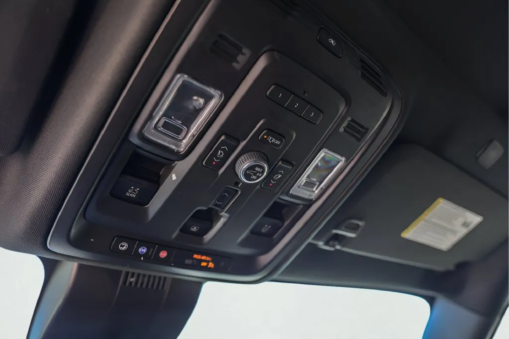 GMC Yukon photo 24