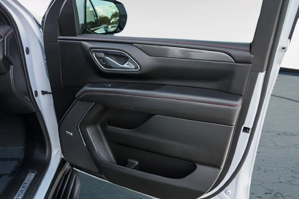 Chevrolet Tahoe photo 33