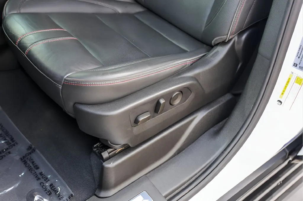Chevrolet Tahoe photo 10