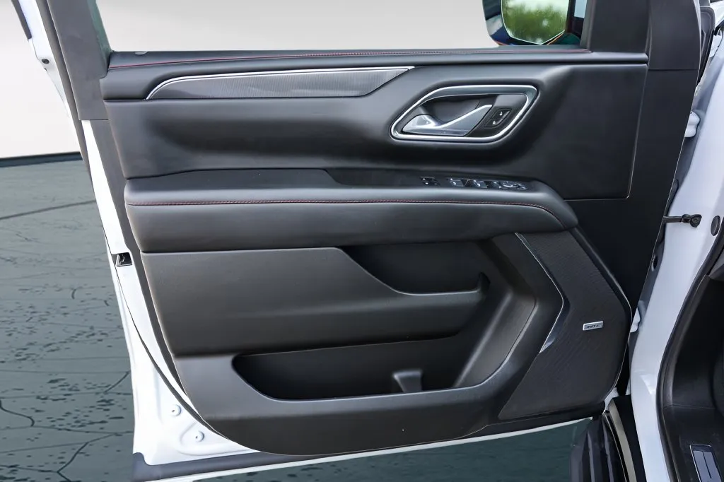 Chevrolet Tahoe photo 27