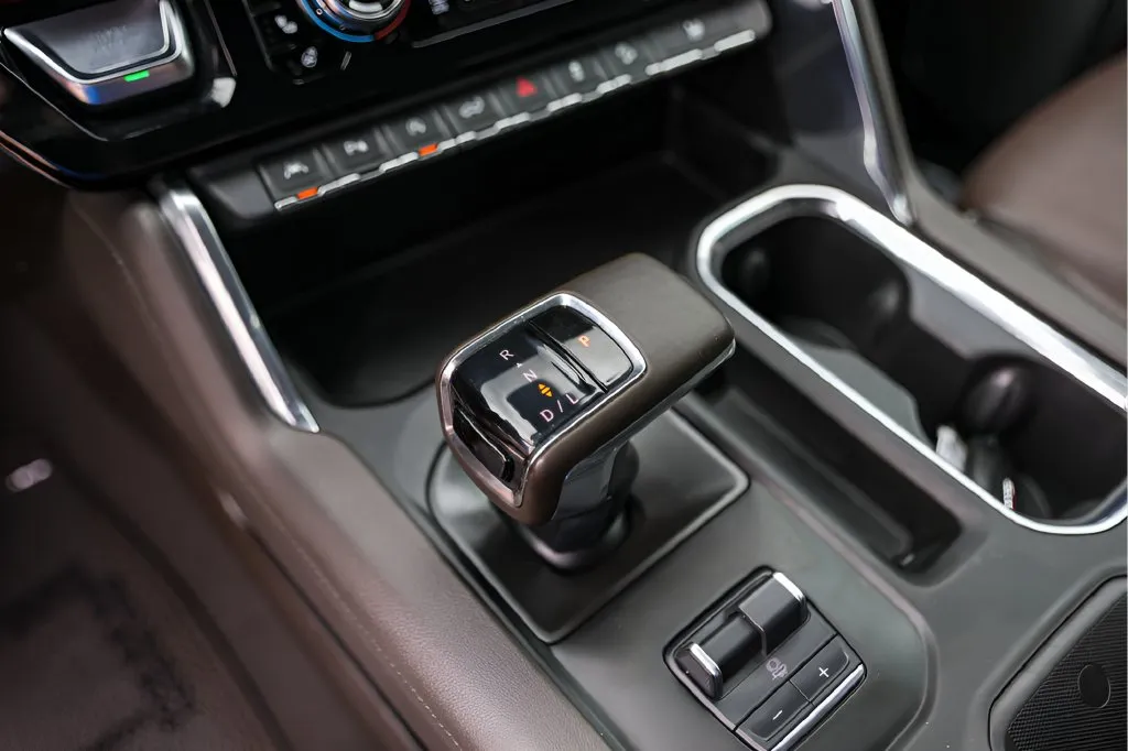GMC Sierra photo 18