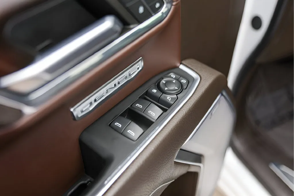 GMC Sierra photo 21
