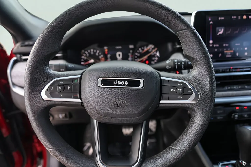 Jeep Compass photo 14