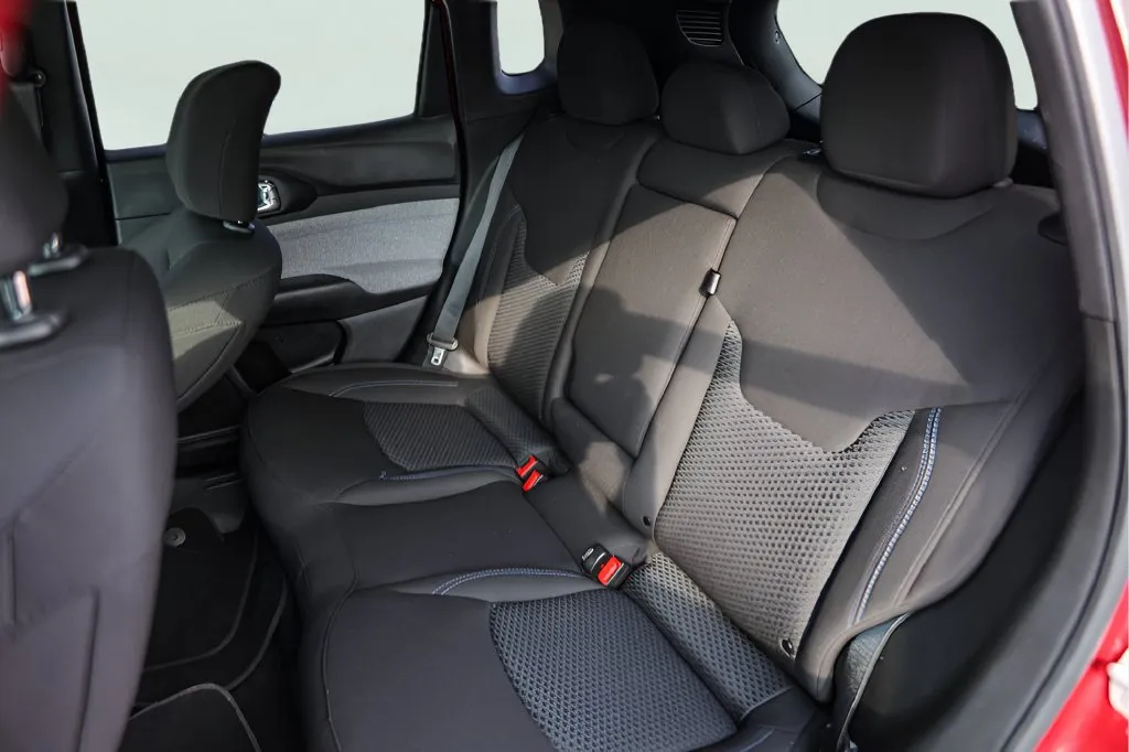Jeep Compass photo 25