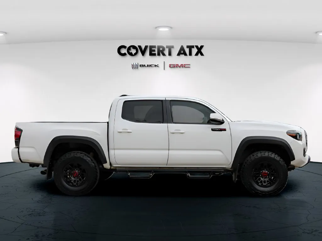 Toyota Tacoma photo 7