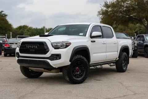 White 2018 Toyota Tacoma TRD Pro for sale in Austin, TX