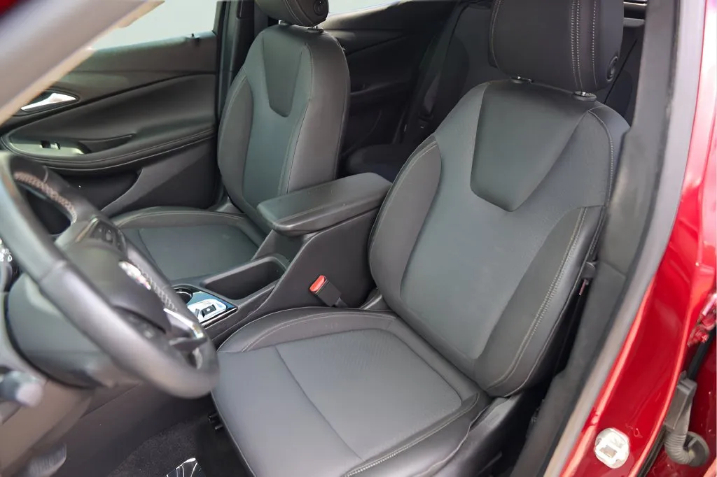 Buick Encore GX photo 8