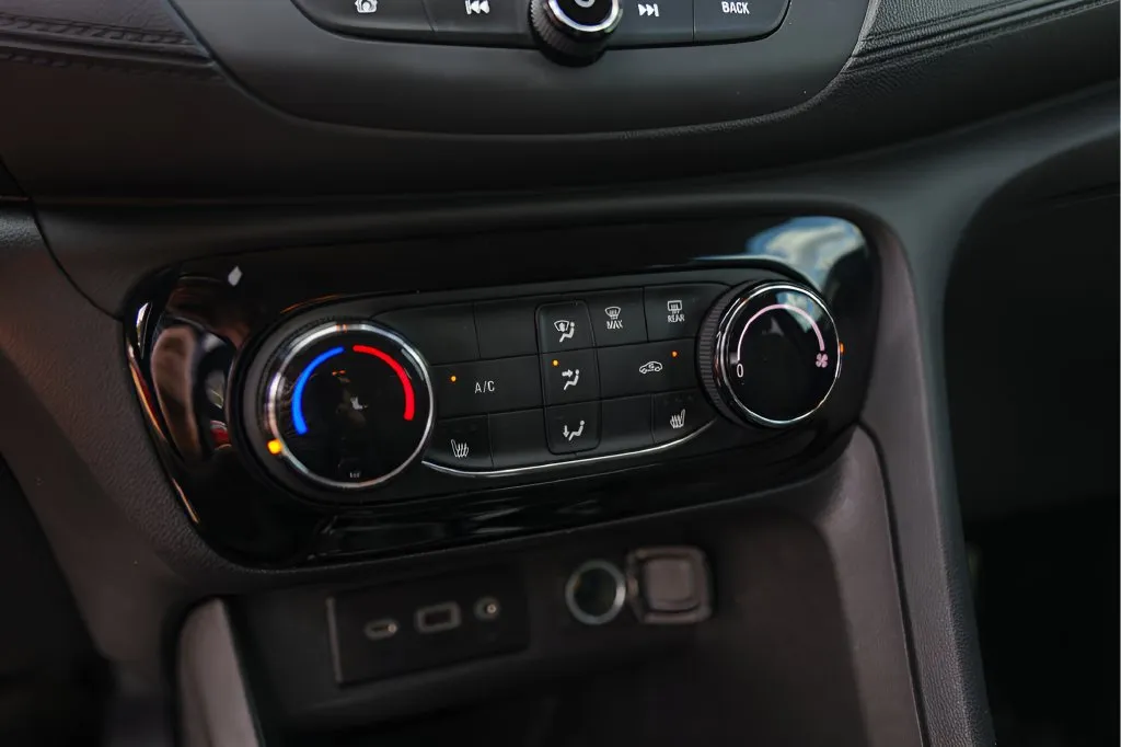Buick Encore GX photo 18