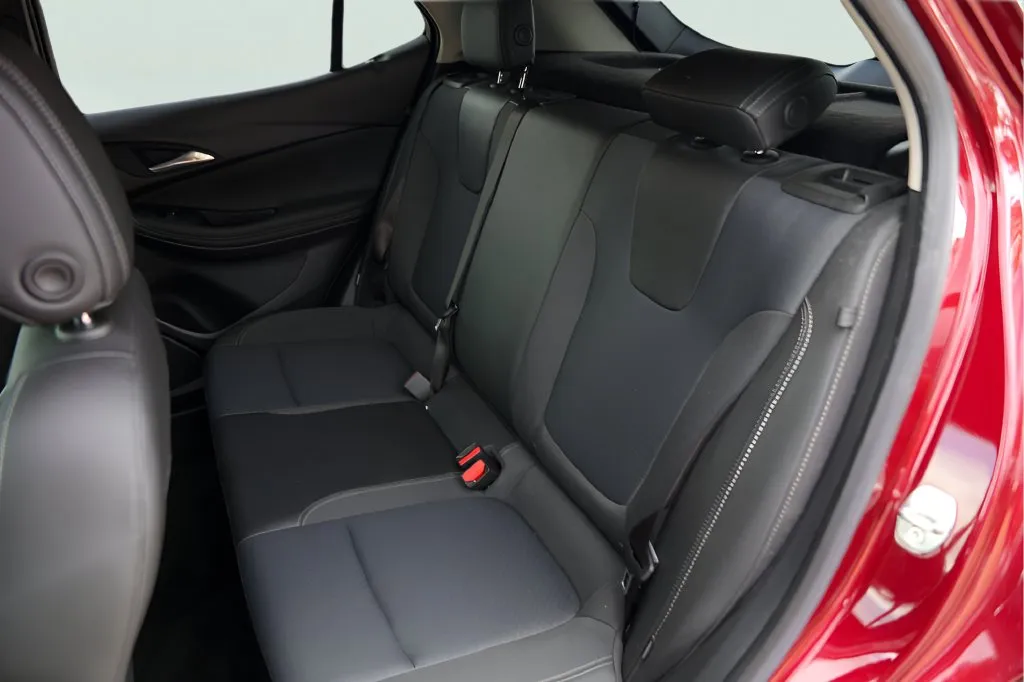 Buick Encore GX photo 23