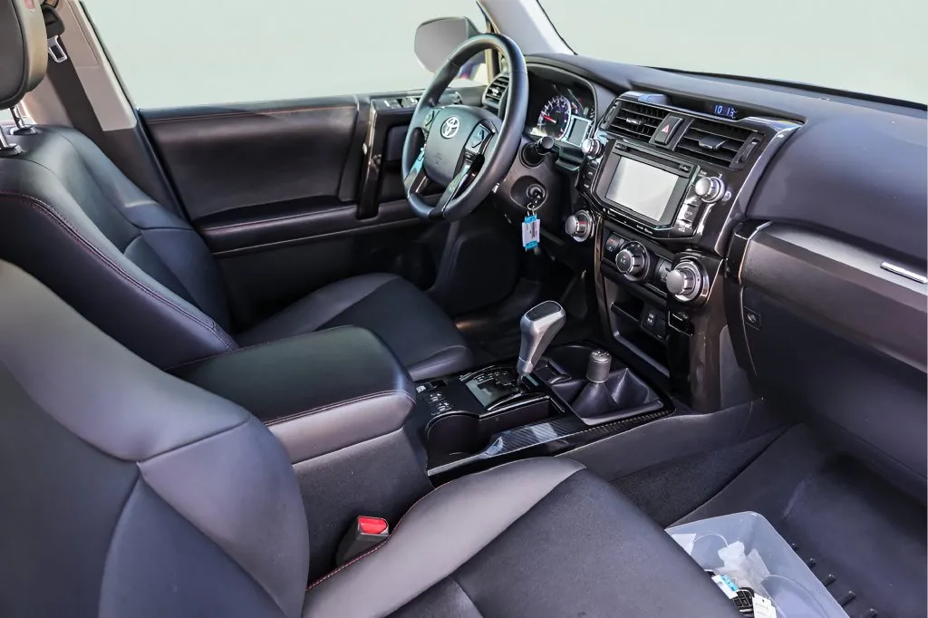 Toyota 4Runner photo 34
