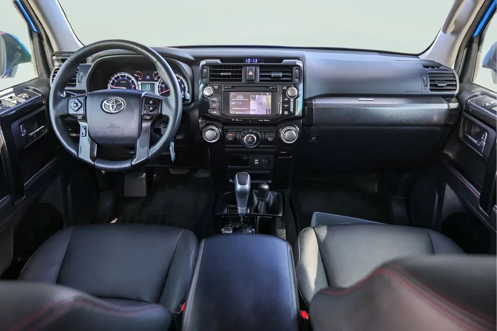 Toyota 4Runner photo 30