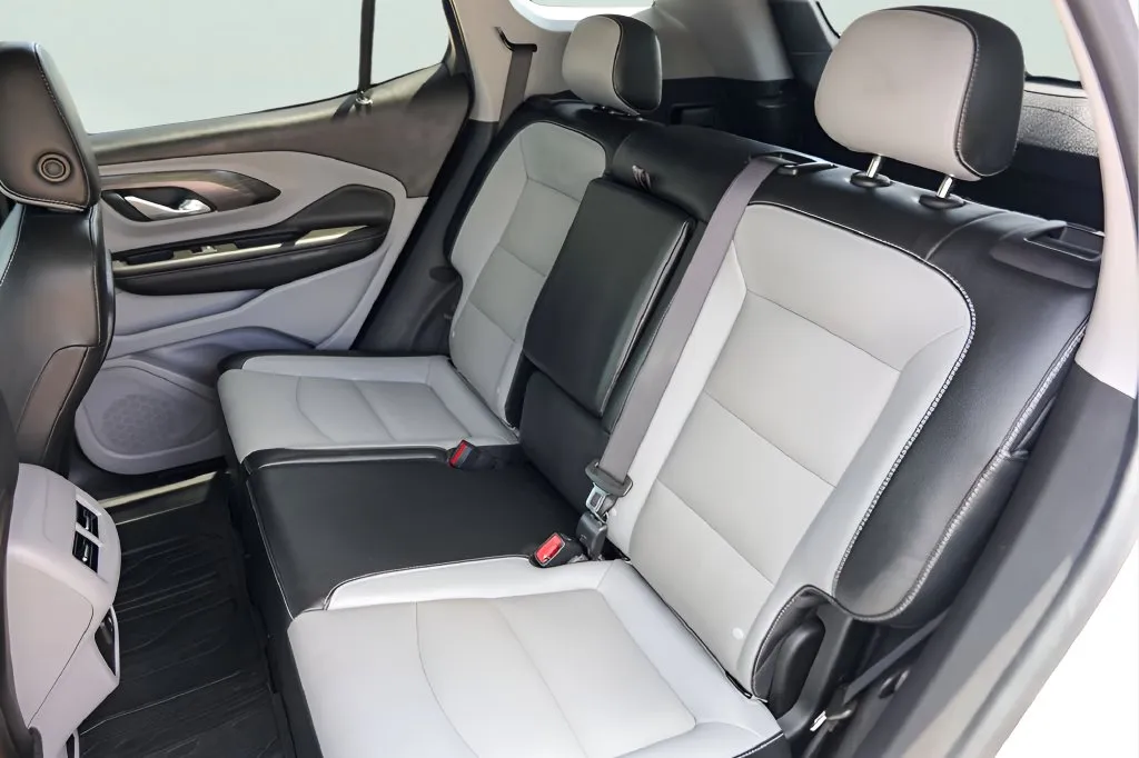 GMC Terrain photo 27