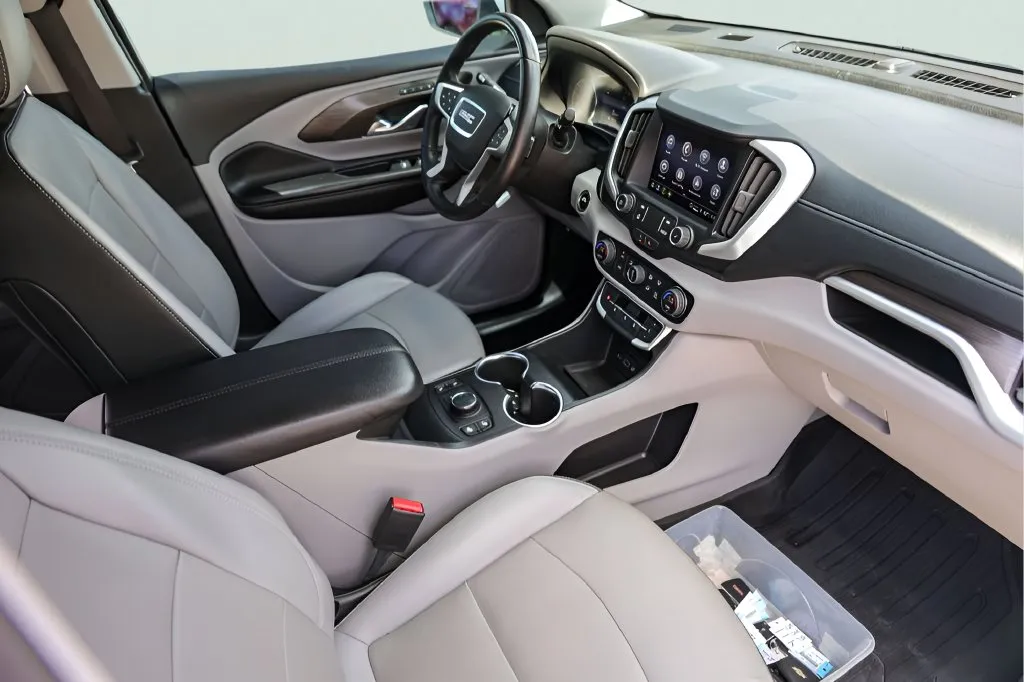 GMC Terrain photo 32